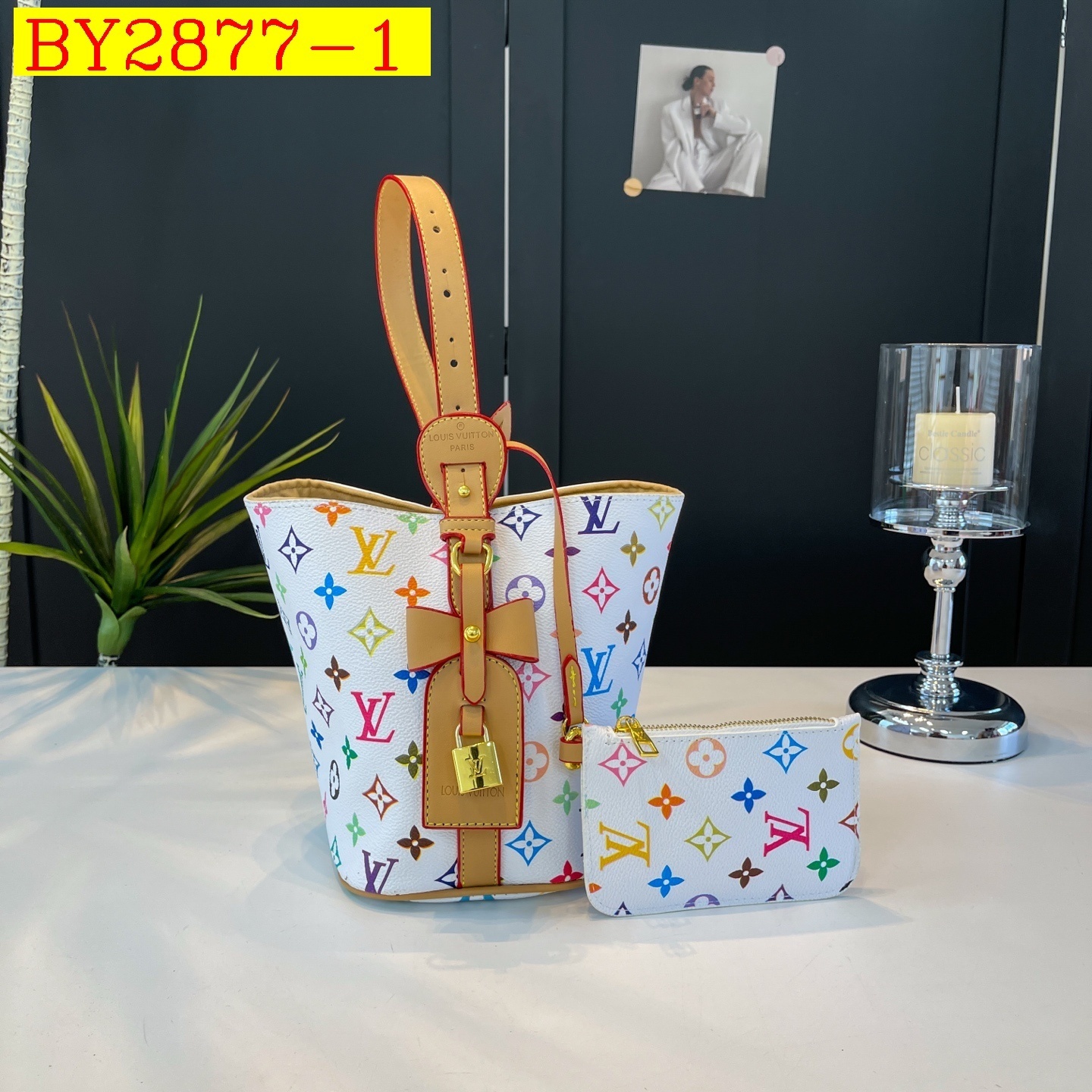 31$ LV 505 Shoulder bag size 25X19X14 cm 113284 BY2877 gallery