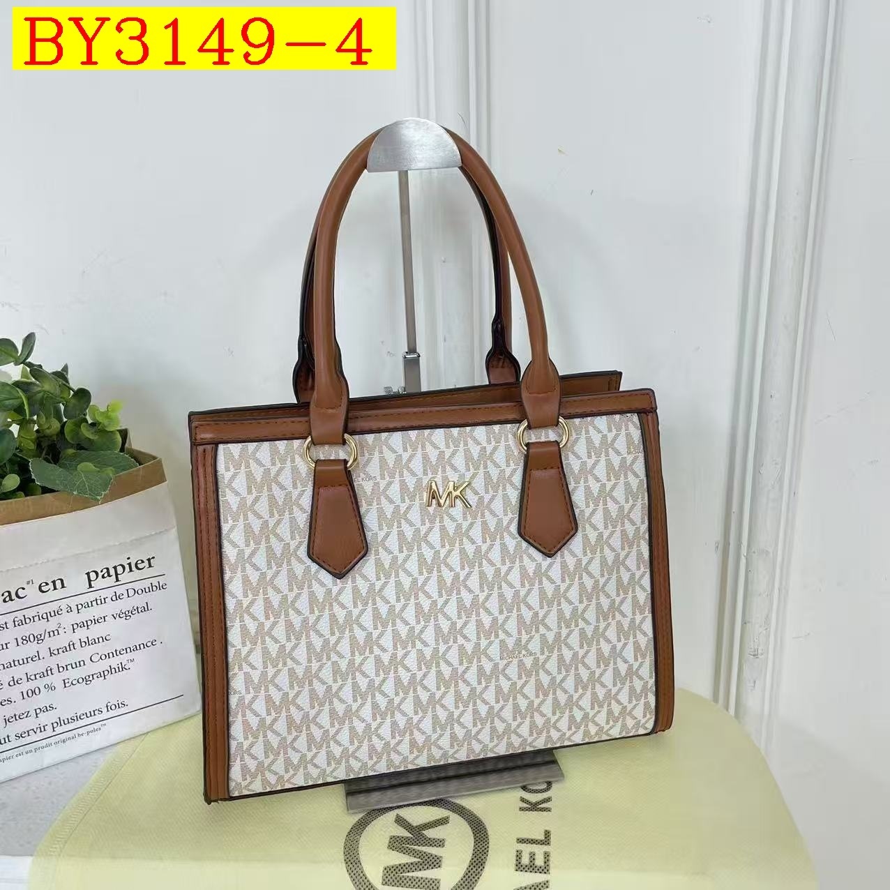 31$ MK 9198 Tote bag size 27x21x10 cm 817002 BY3149 gallery