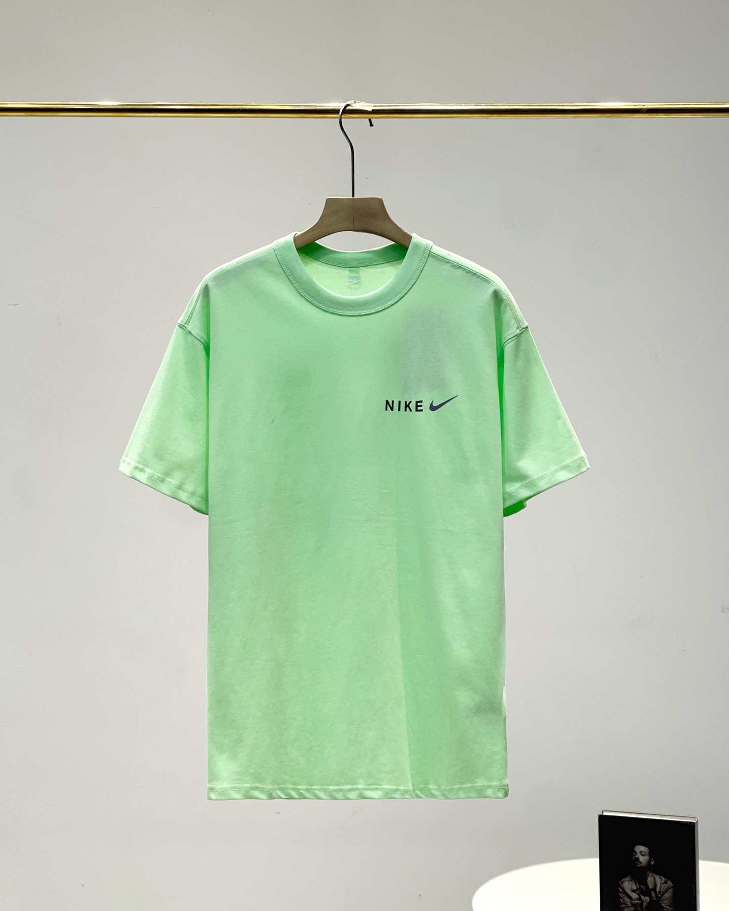 31$ Nike Sportswear Premium Essentials Short-sleeve size M-2XL 010380 DA444 gallery