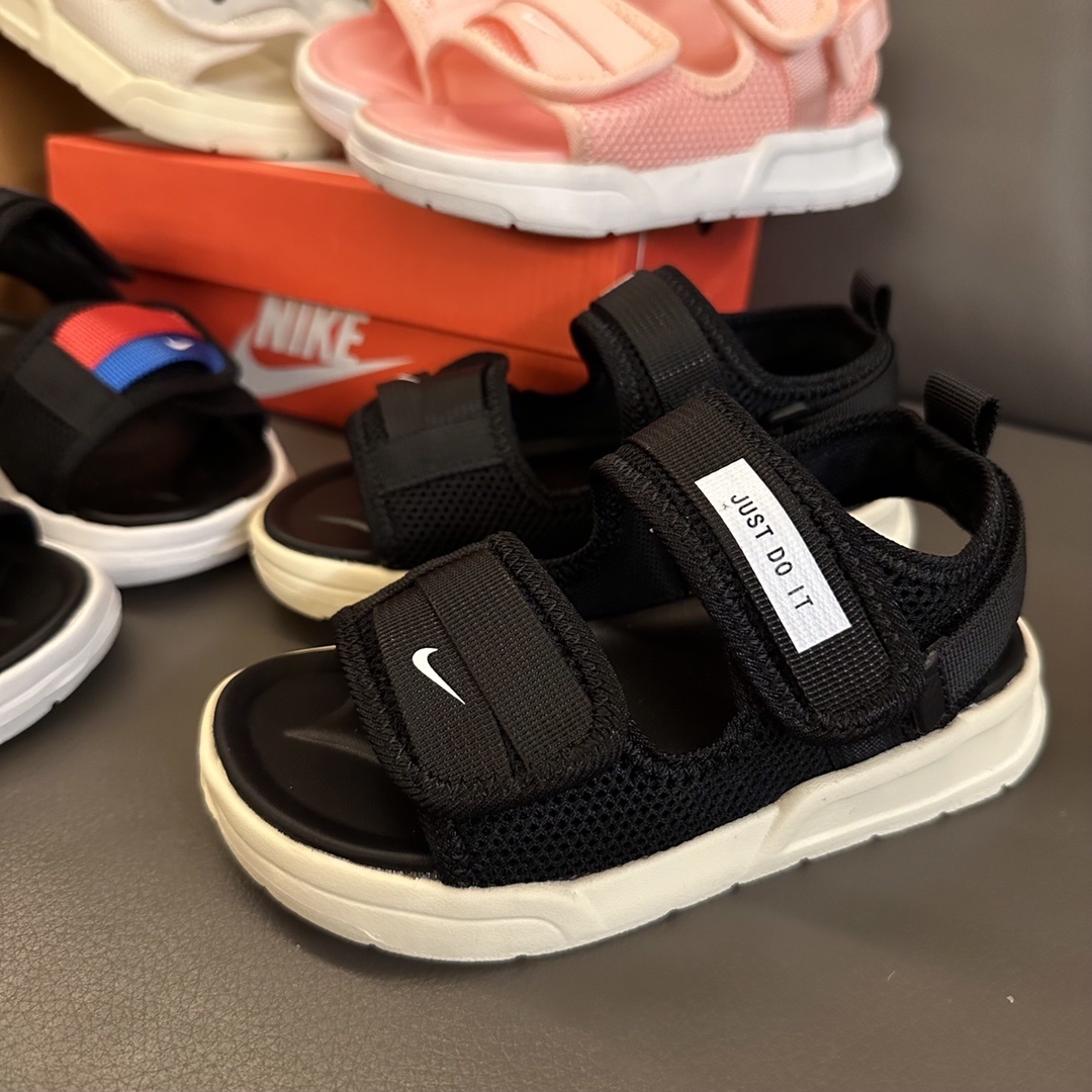 31$ Nike for kids size 26-36 819380 CDT152 gallery