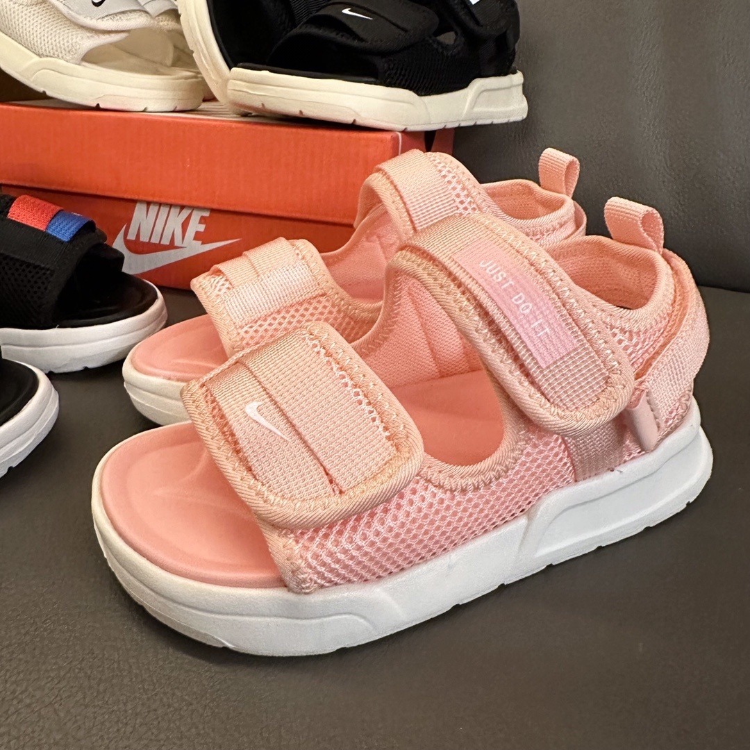 31$ Nike for kids size 26-36 819380 CDT152 gallery