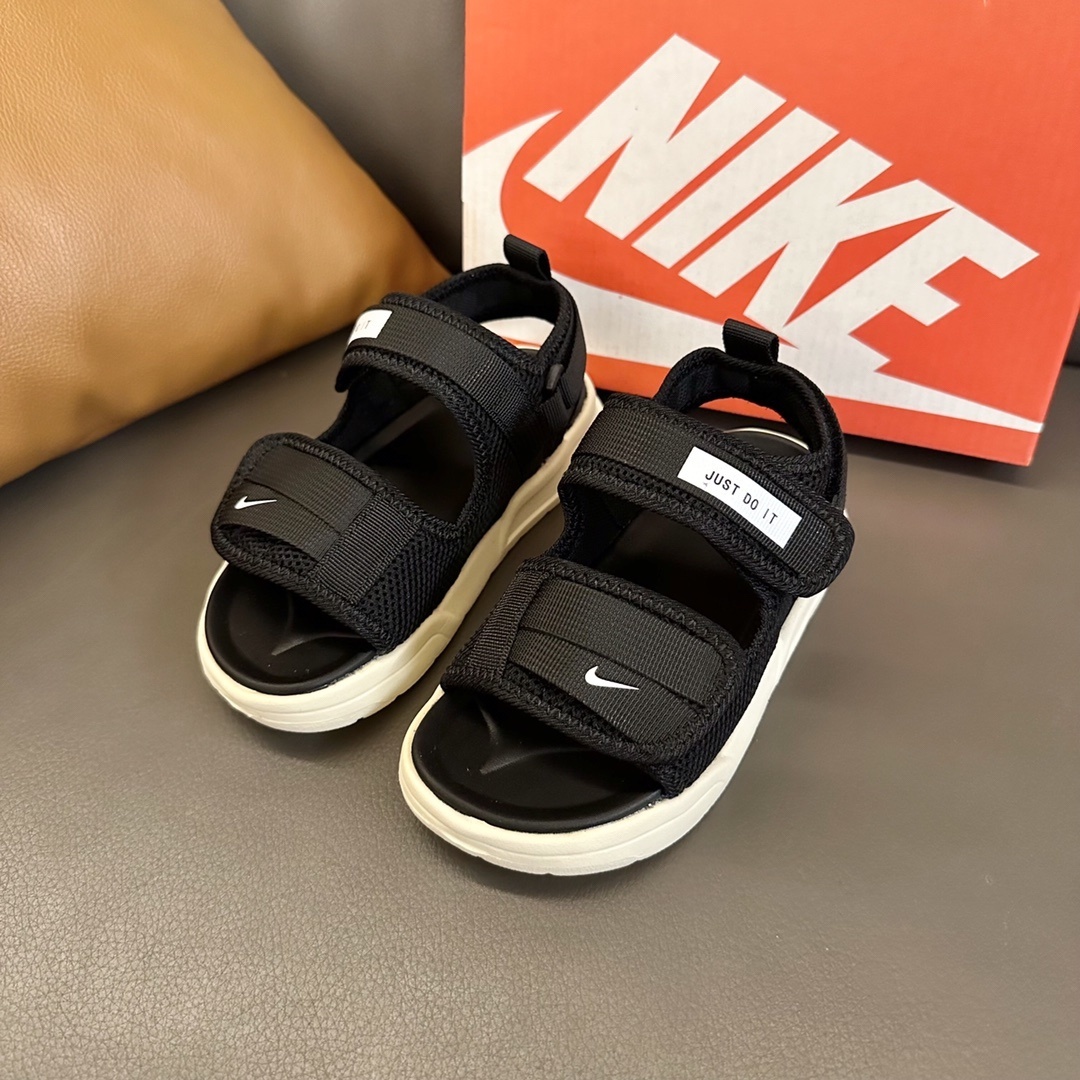 31$ Nike for kids size 26-36 819380 CDT152 gallery