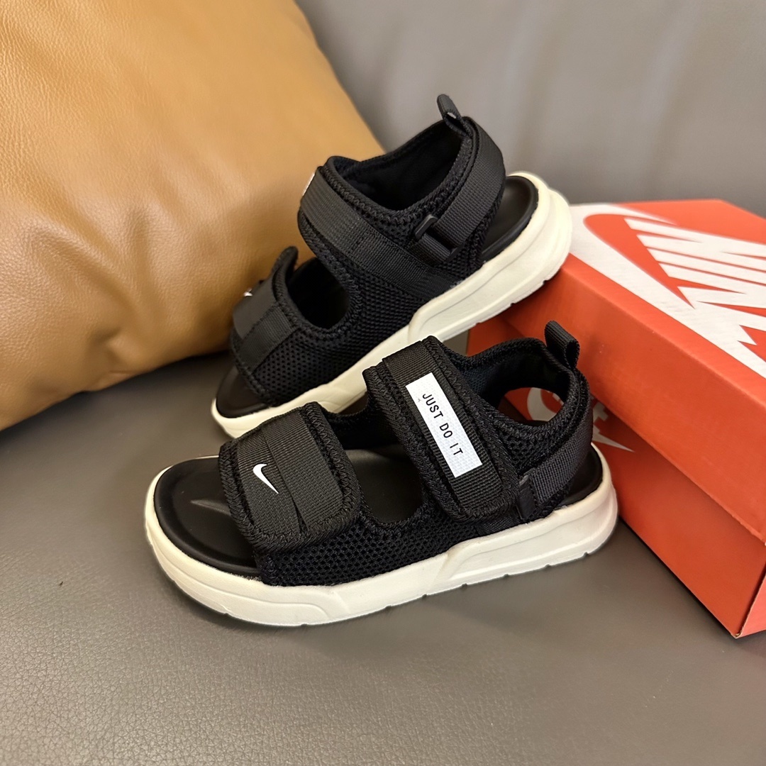 31$ Nike for kids size 26-36 819380 CDT152 gallery