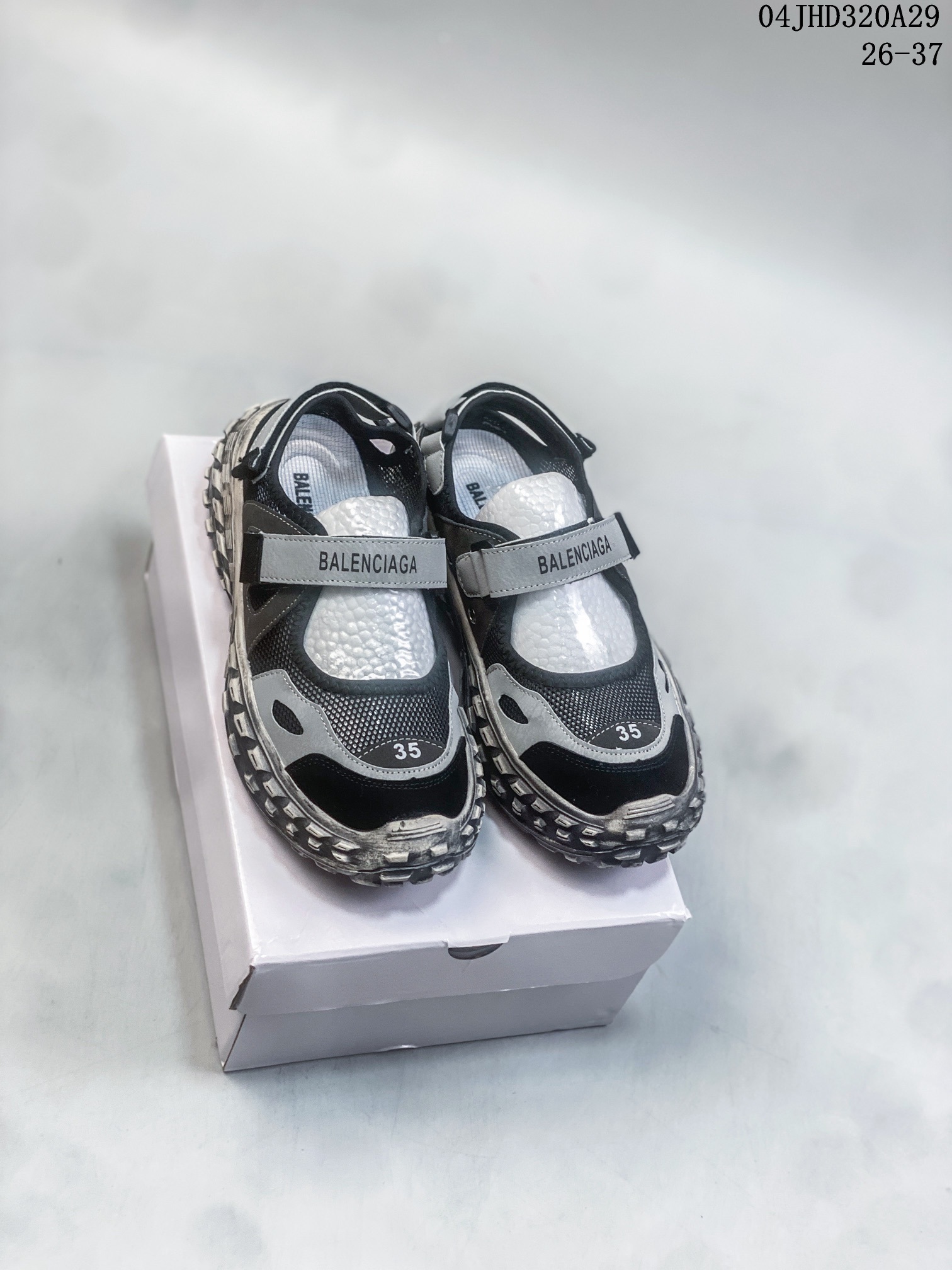 31$ dh BALENCIAGA for kids size 26-37 81415023118 CDT58 gallery