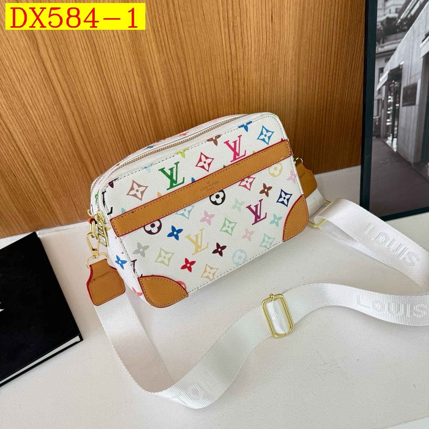 31$ dh LV 9019 Shoulder bag size 22X15X7 cm 91825023210 DX584 gallery