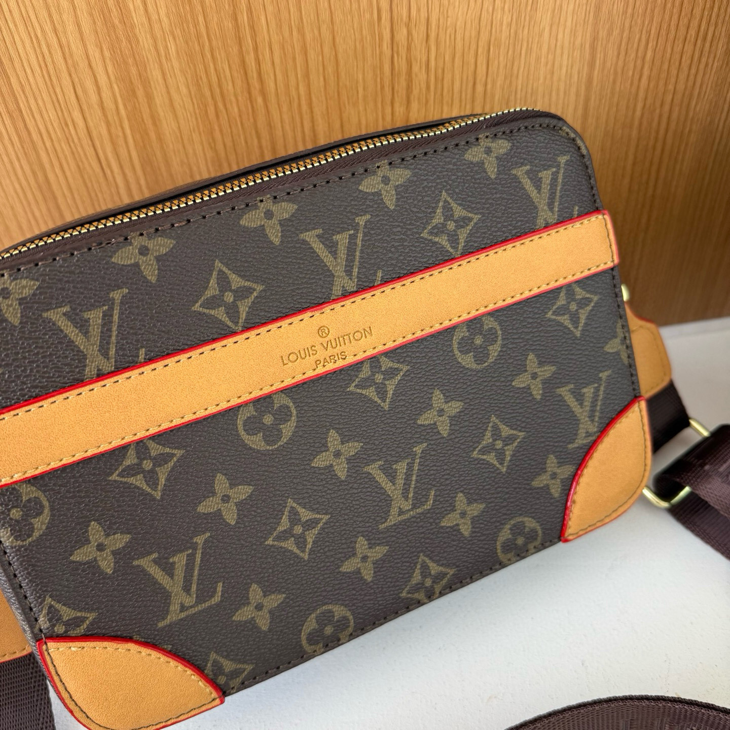 31$ dh LV 9019 Shoulder bag size 22X15X7 cm 91825023210 DX584 gallery