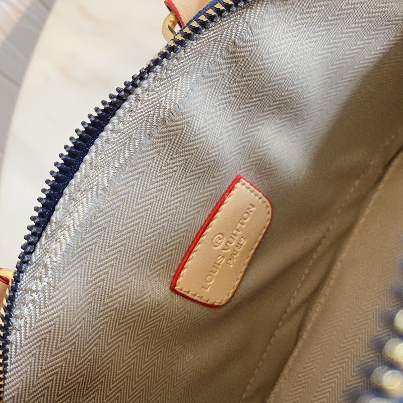 31$ new_dh LV QX060 Shell bag SIZE 23X15X10 CM 80596212860 BY1441 gallery