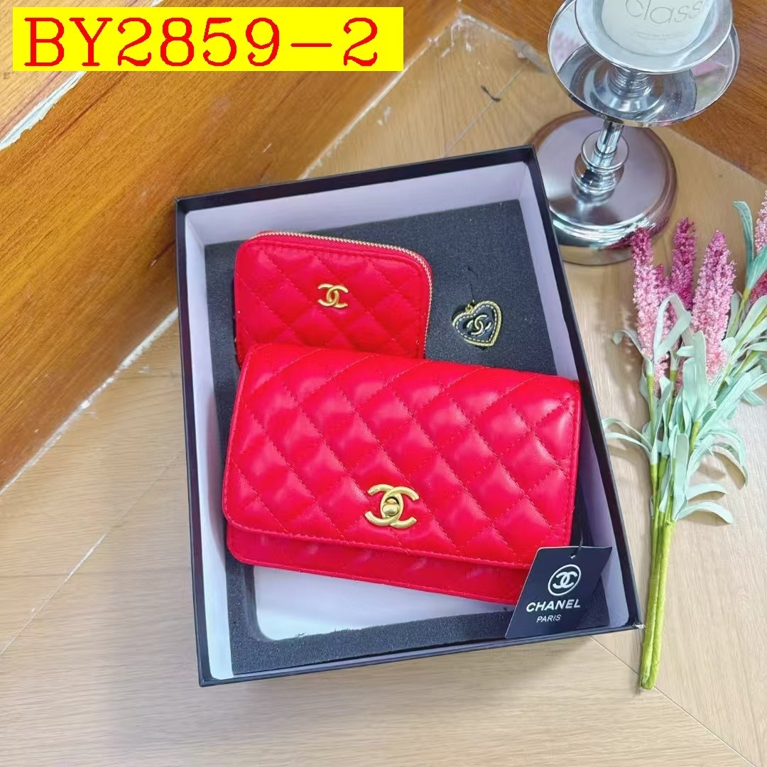 32$ CHANEL 93110 Shoulder bag size 19X4X14 cm 719232 BY2859 gallery