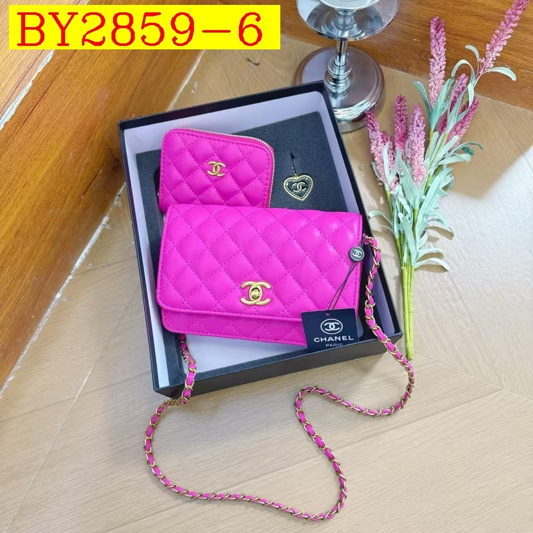 32$ CHANEL 93110 Shoulder bag size 19X4X14 cm 719232 BY2859 gallery