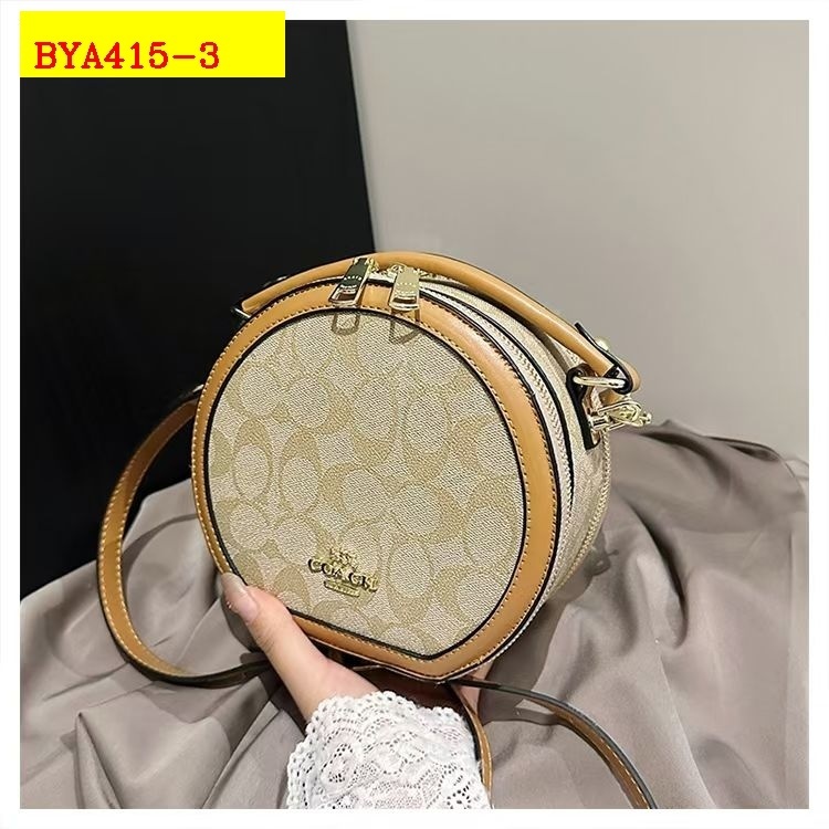 32$ Coach Shoulder bag size 18x8x17cm 4924 BYA415 gallery