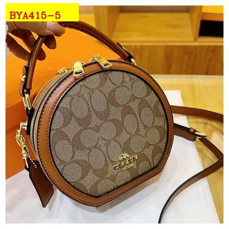 32$ Coach Shoulder bag size 18x8x17cm 4924 BYA415 gallery