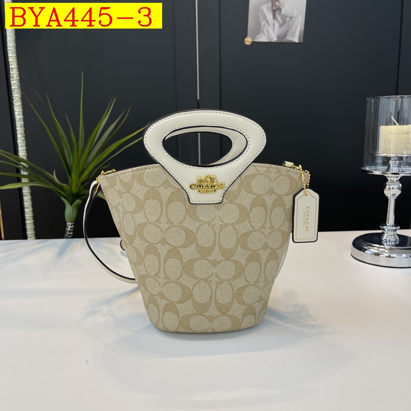 32$ Coach Shoulder bag size 25x20x8cm 5960 BYA445 gallery