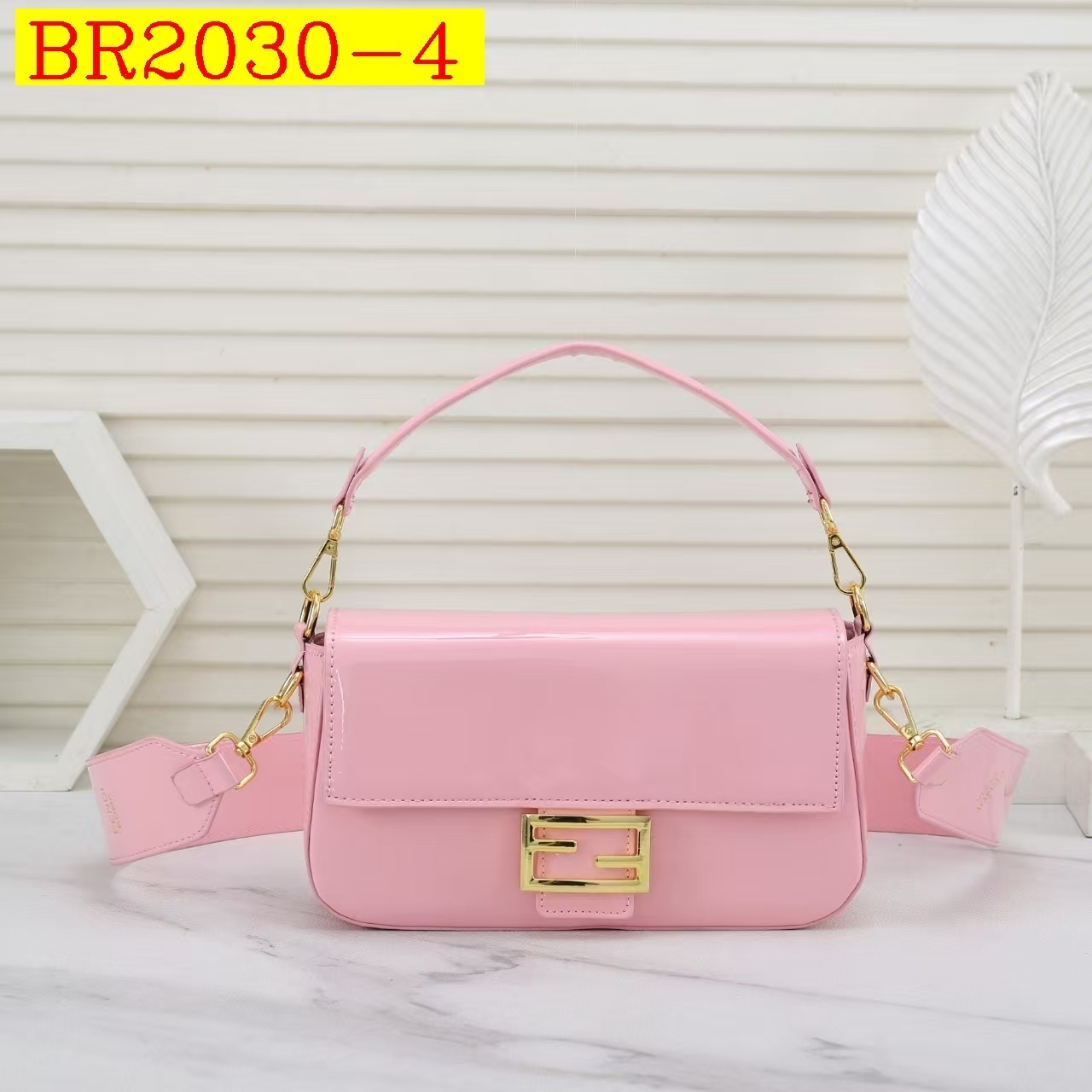 32$ FENDI 5635 Shoulder bag size 25x17x7 cm 512316 BR2030 gallery