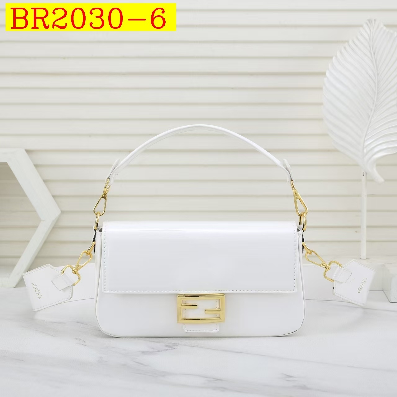 32$ FENDI 5635 Shoulder bag size 25x17x7 cm 512316 BR2030 gallery