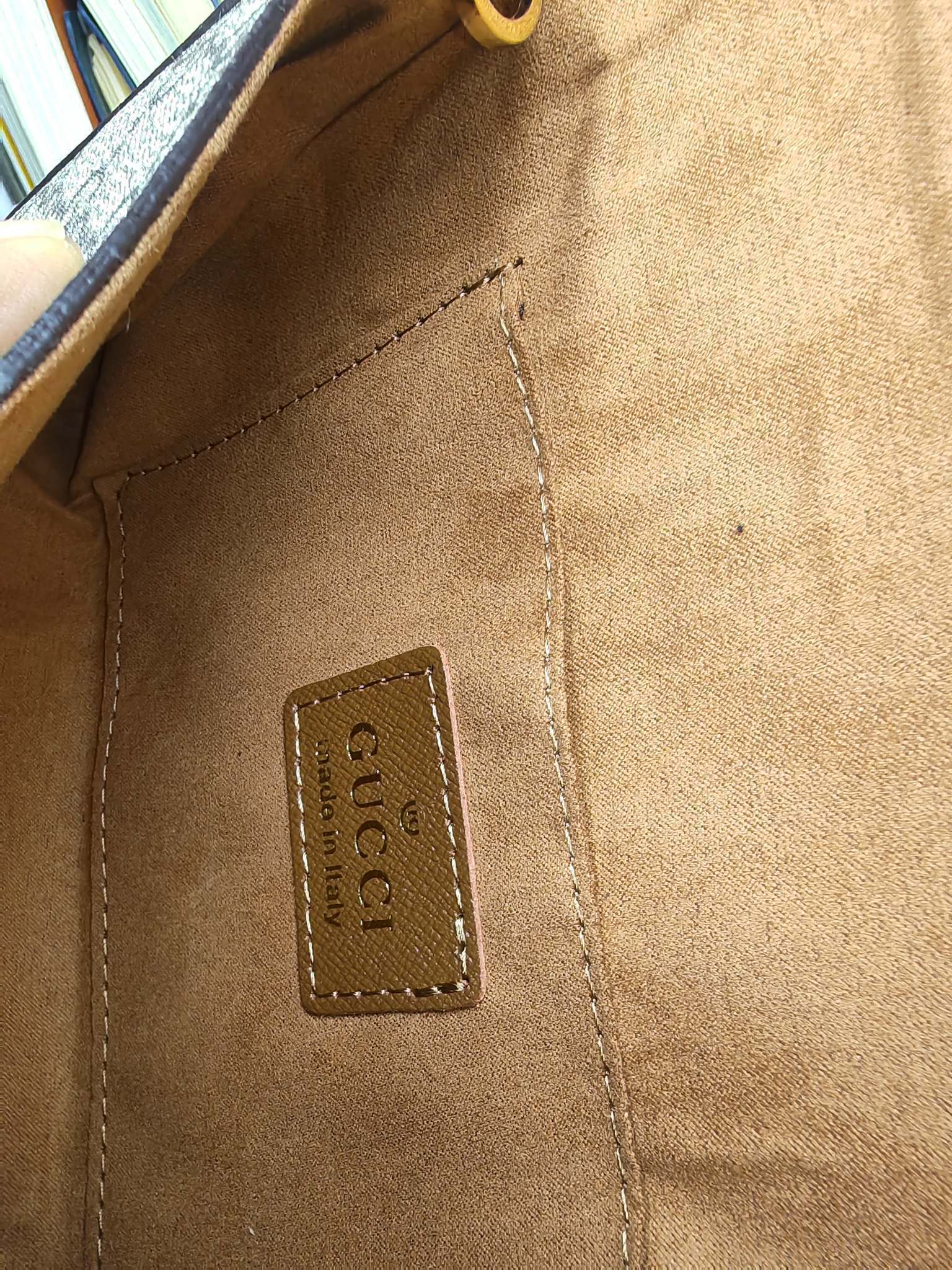 32$ Gucci Shoulder bag size 21x12x3cm 116172 BYA63 gallery