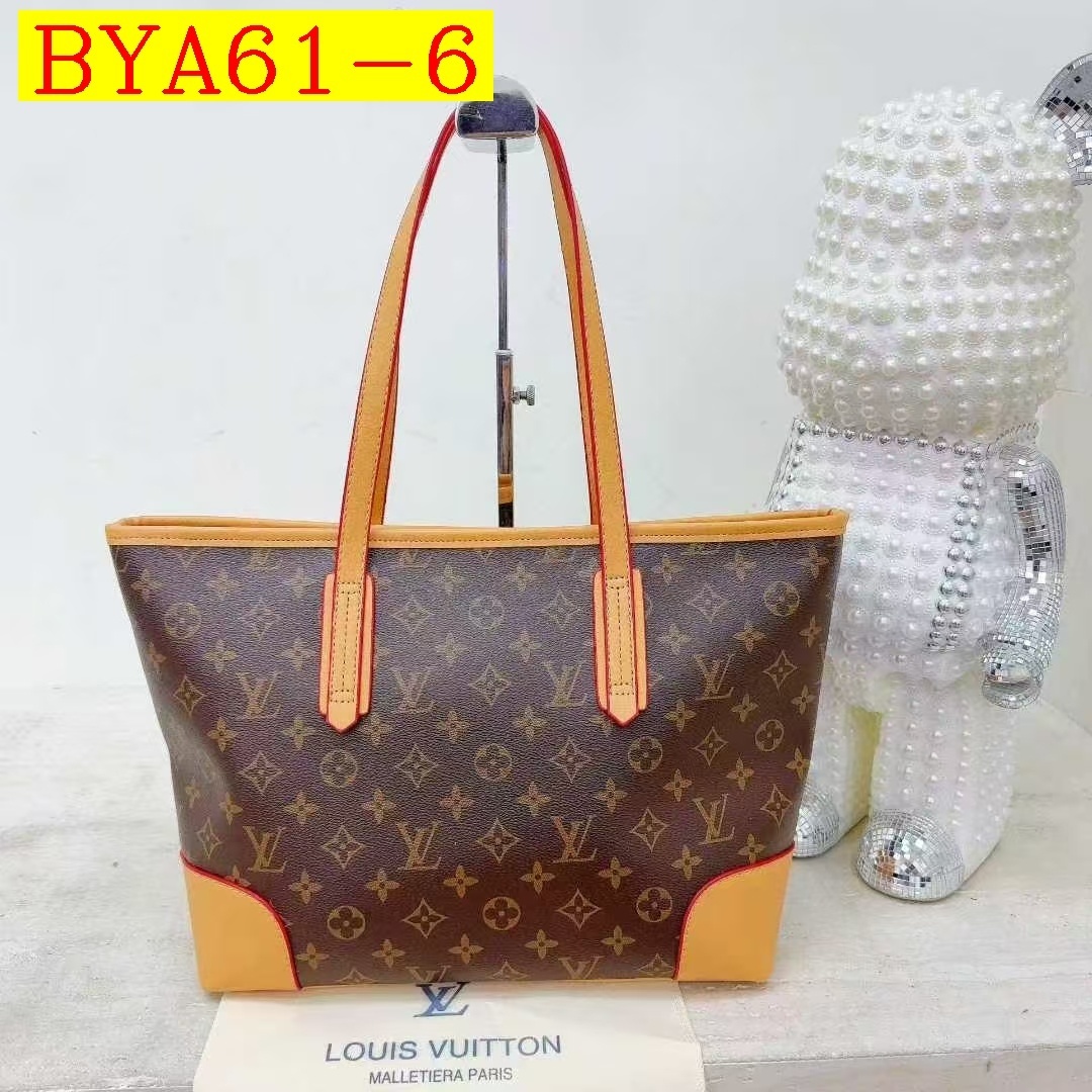 32$ Gucci handbag size 31x13x25cm 9900 BYA61 gallery