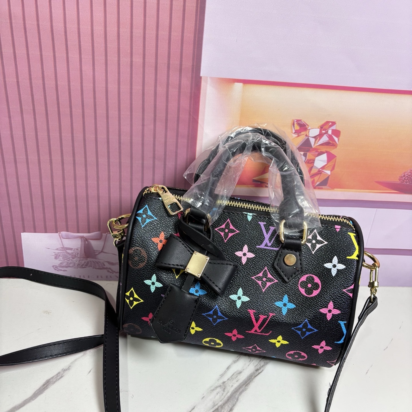 32$ LV Shoulder bag size S-M 4868 BYA795 gallery
