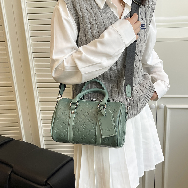 32$ LV handbag size 24x17x10cm 6888 BYA181 gallery