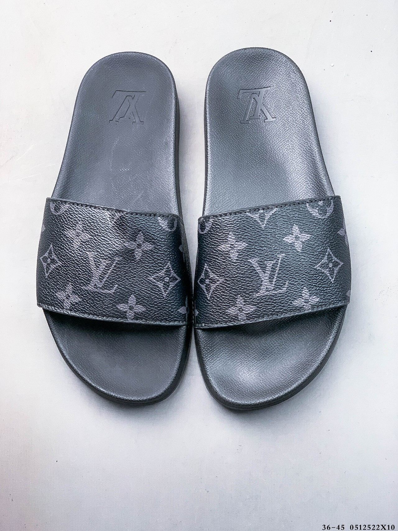 32$ Louis Vuitton Size 36-45 511070 QB78 gallery