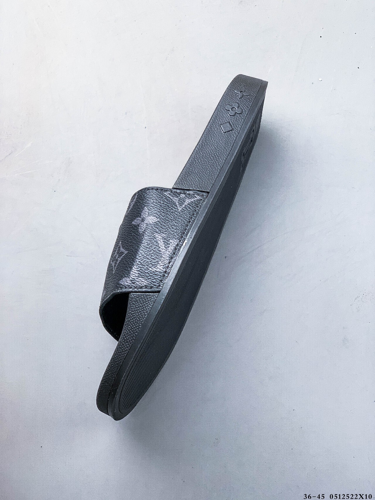 32$ Louis Vuitton Size 36-45 511070 QB78 gallery