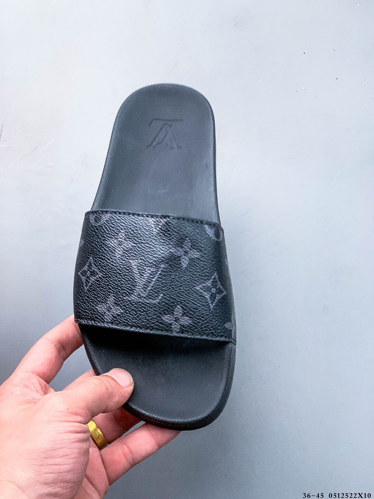 32$ Louis Vuitton Size 36-45 511070 QB78 gallery