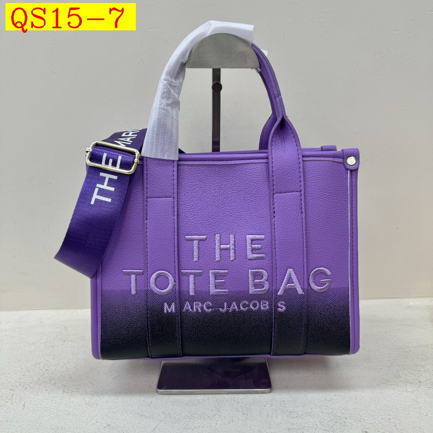 32$ MARC JACOBS 3065 515098 QS15 gallery