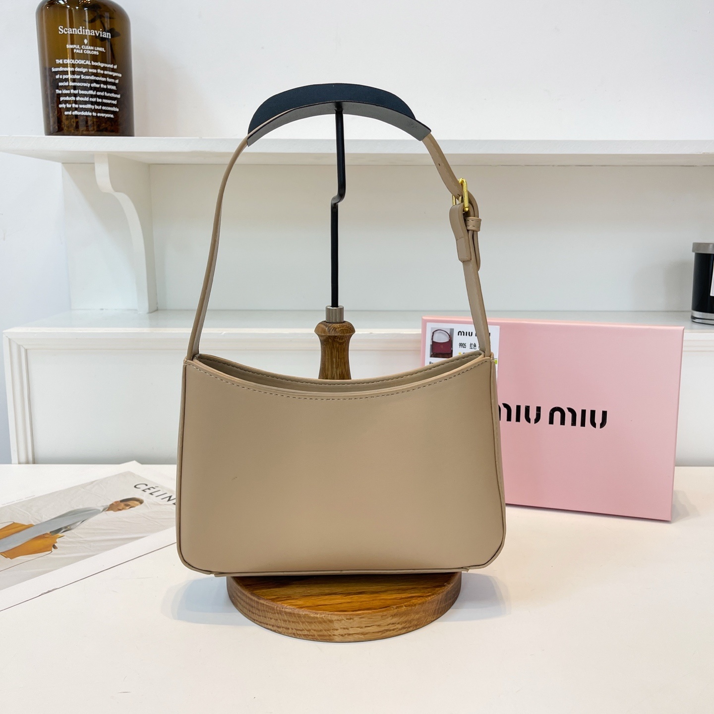 32$ Miu Miu Shoulder bag size 23x15x6cm 0956 BYA43 gallery