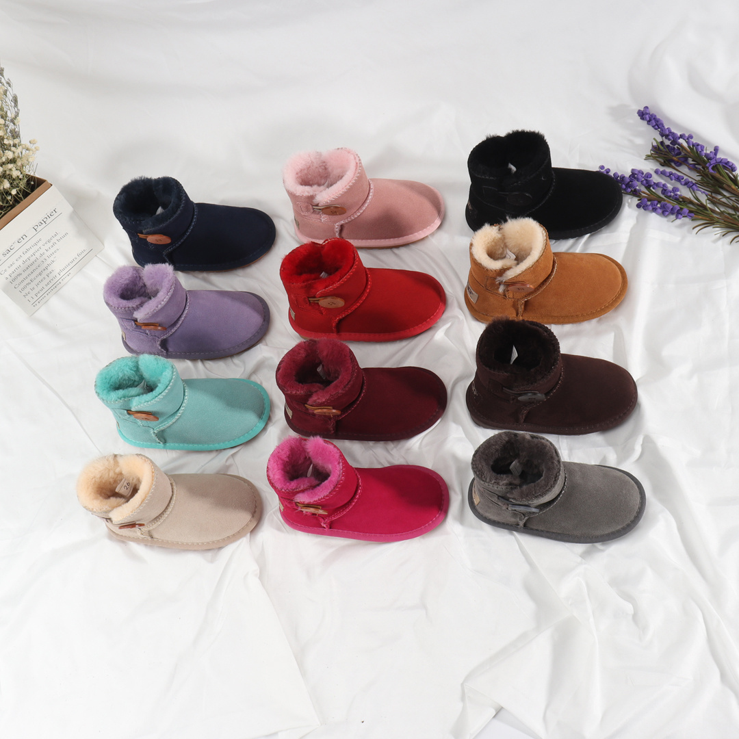 32$ UGG for kids size 21-35 612120 MG195 gallery