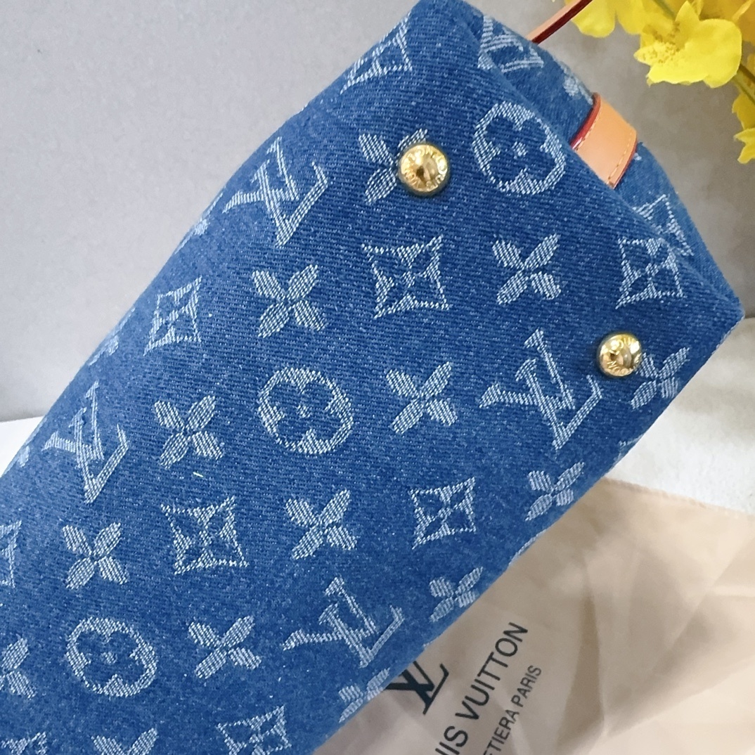 32$ dh LV 1801 Tote bag size 30X25X11cm 91603223224 BY2579 gallery