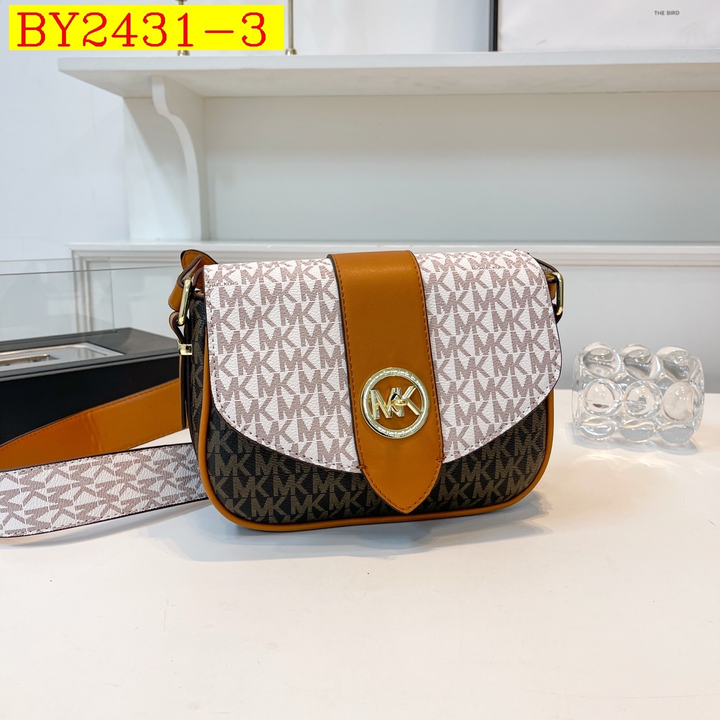 32$ dh MK 8186 Shoulder bag size 22X16X7 cm 91623423223 BY2431 gallery