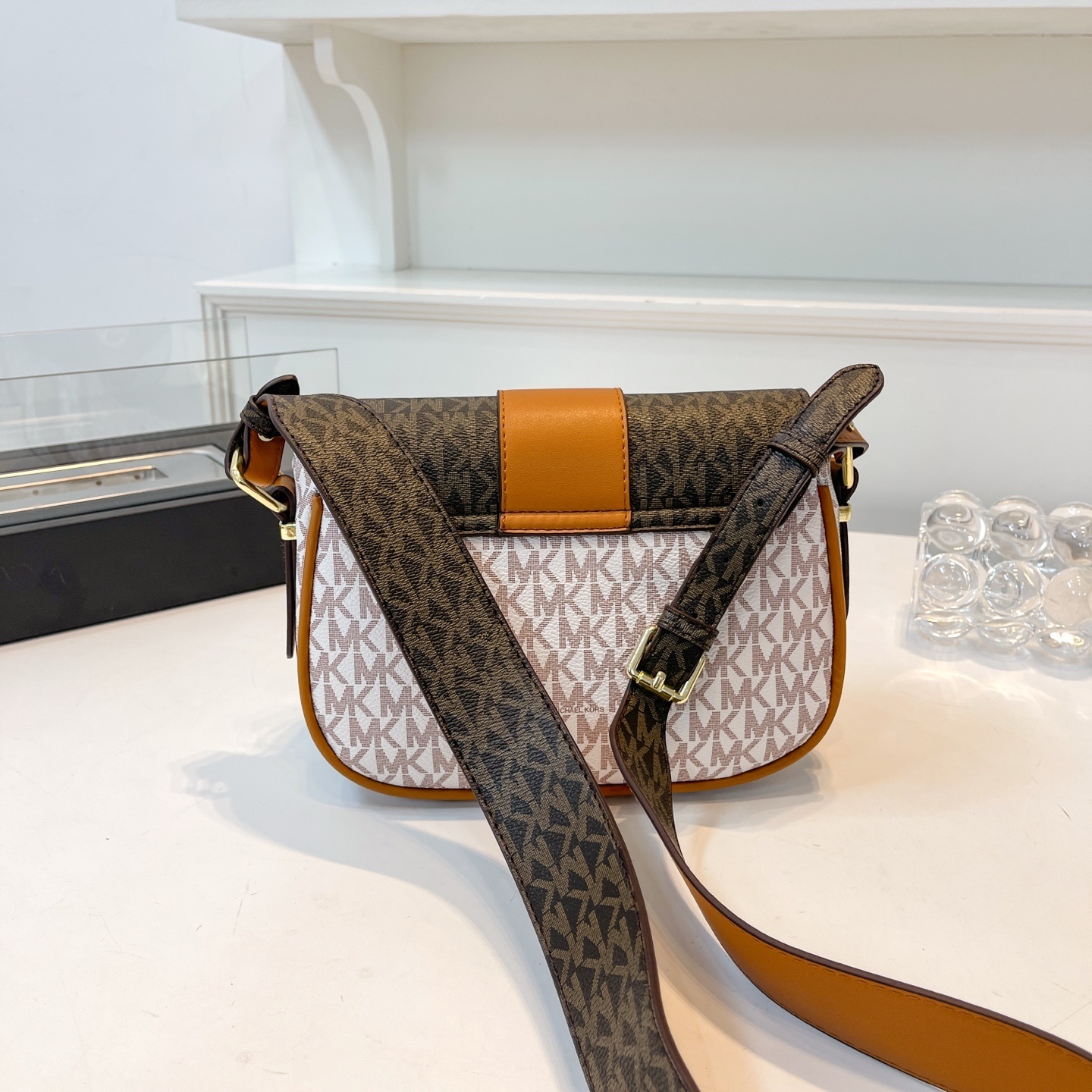 32$ dh MK 8186 Shoulder bag size 22X16X7 cm 91623423223 BY2431 gallery