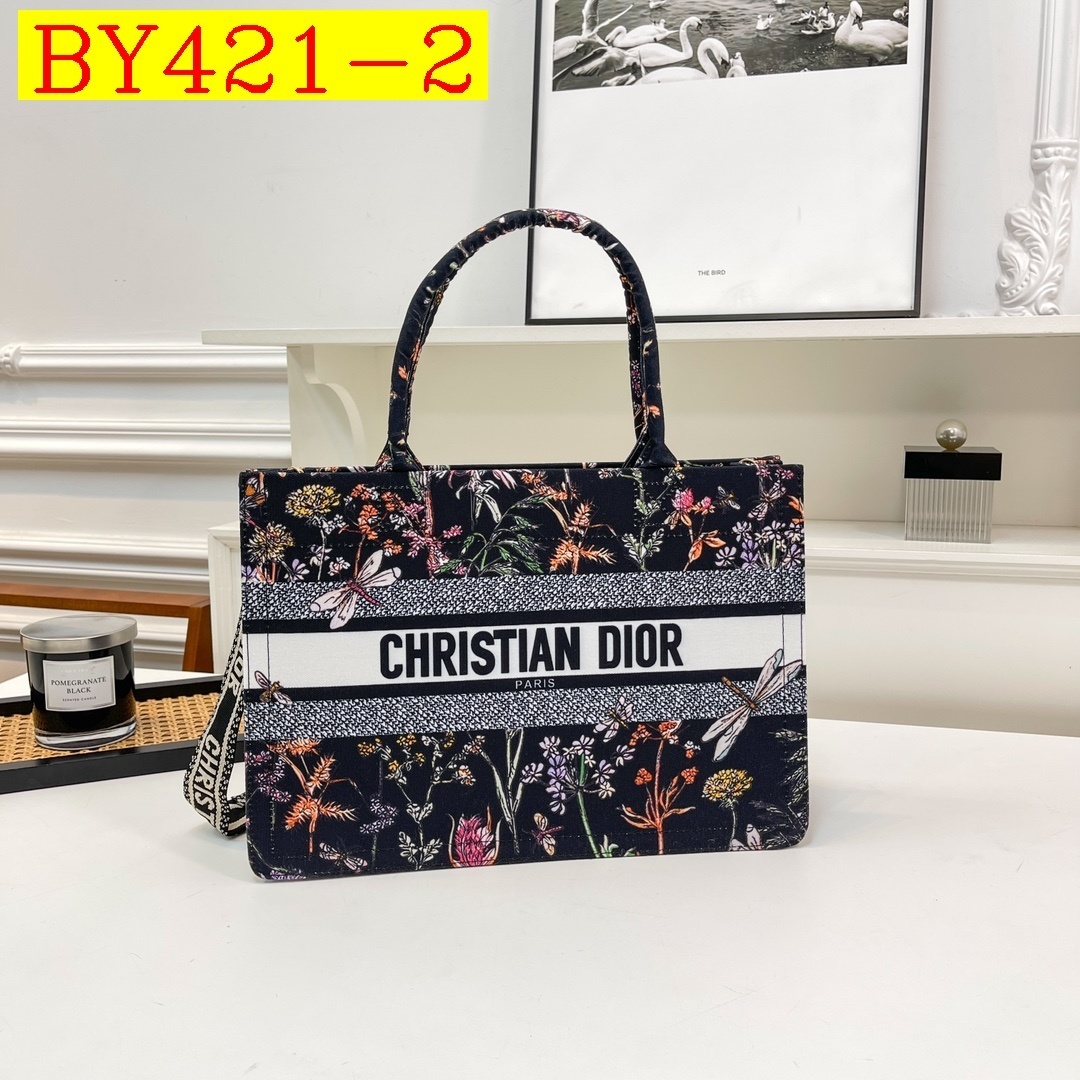 32$ new_dh DIOR 6909 SIZE 36X25X10 CM 91603423004 BY421 gallery