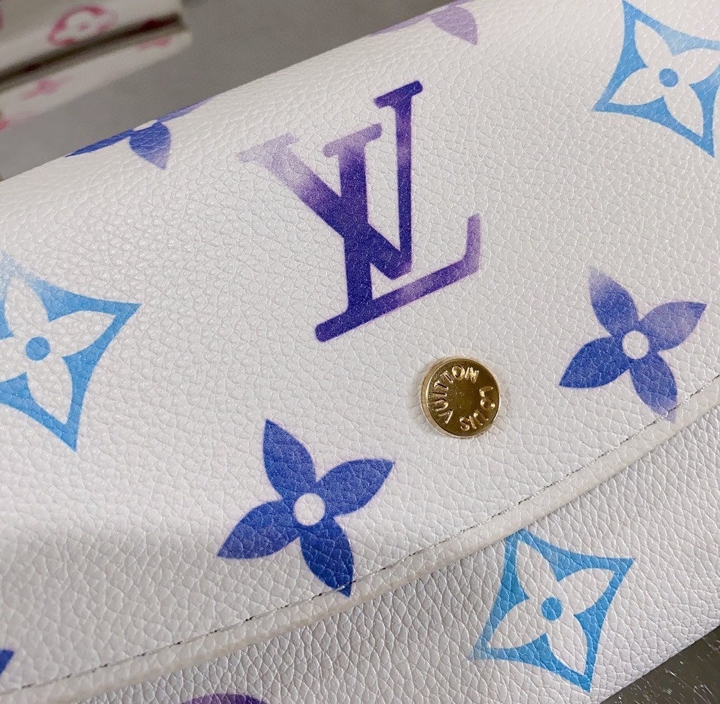 32$ new_dh LV 23 SIZE 21X13X5 CM 91534023101 DX45242 gallery