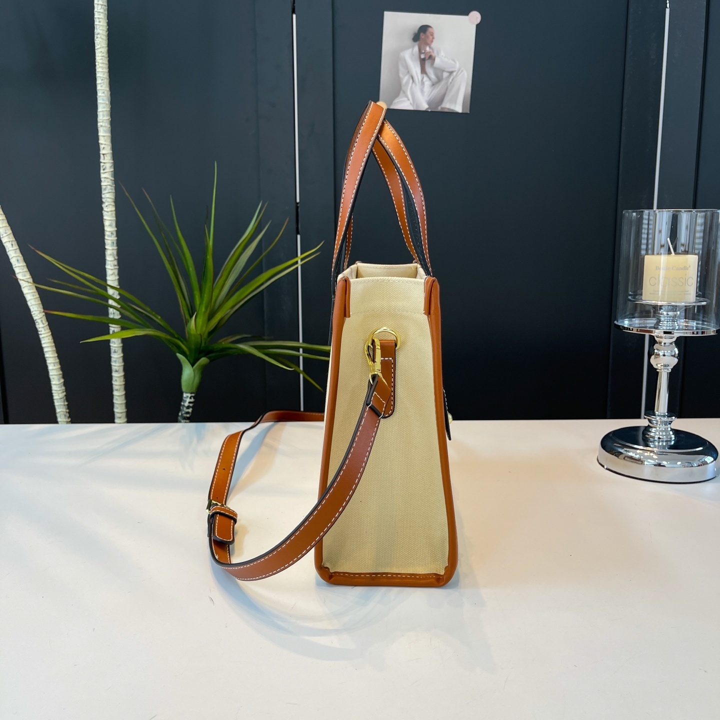 33$ Burberry handbag size 28x22x11cm 5998 BYA831 gallery