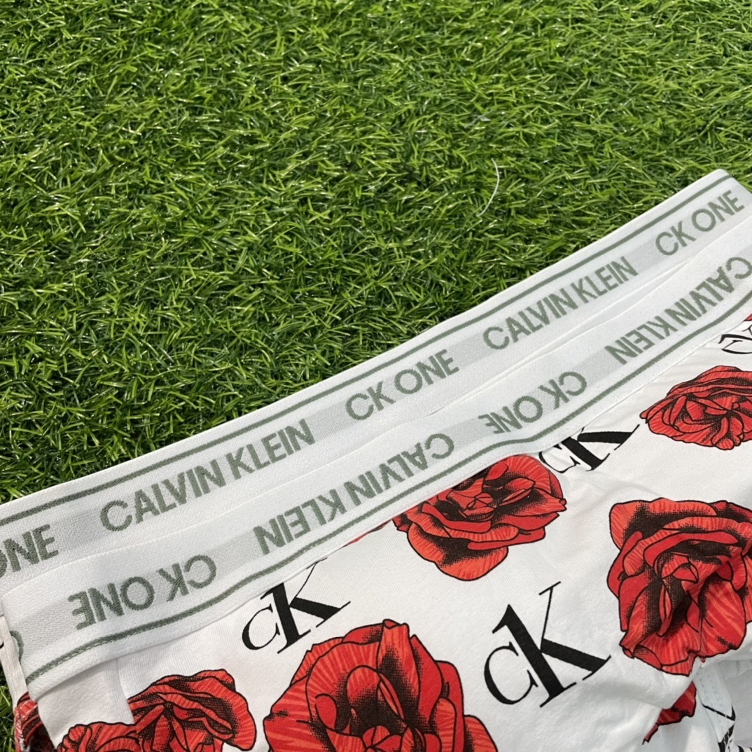 33$ Calvin Klein CK ONE size S-L 012430 BF66 gallery