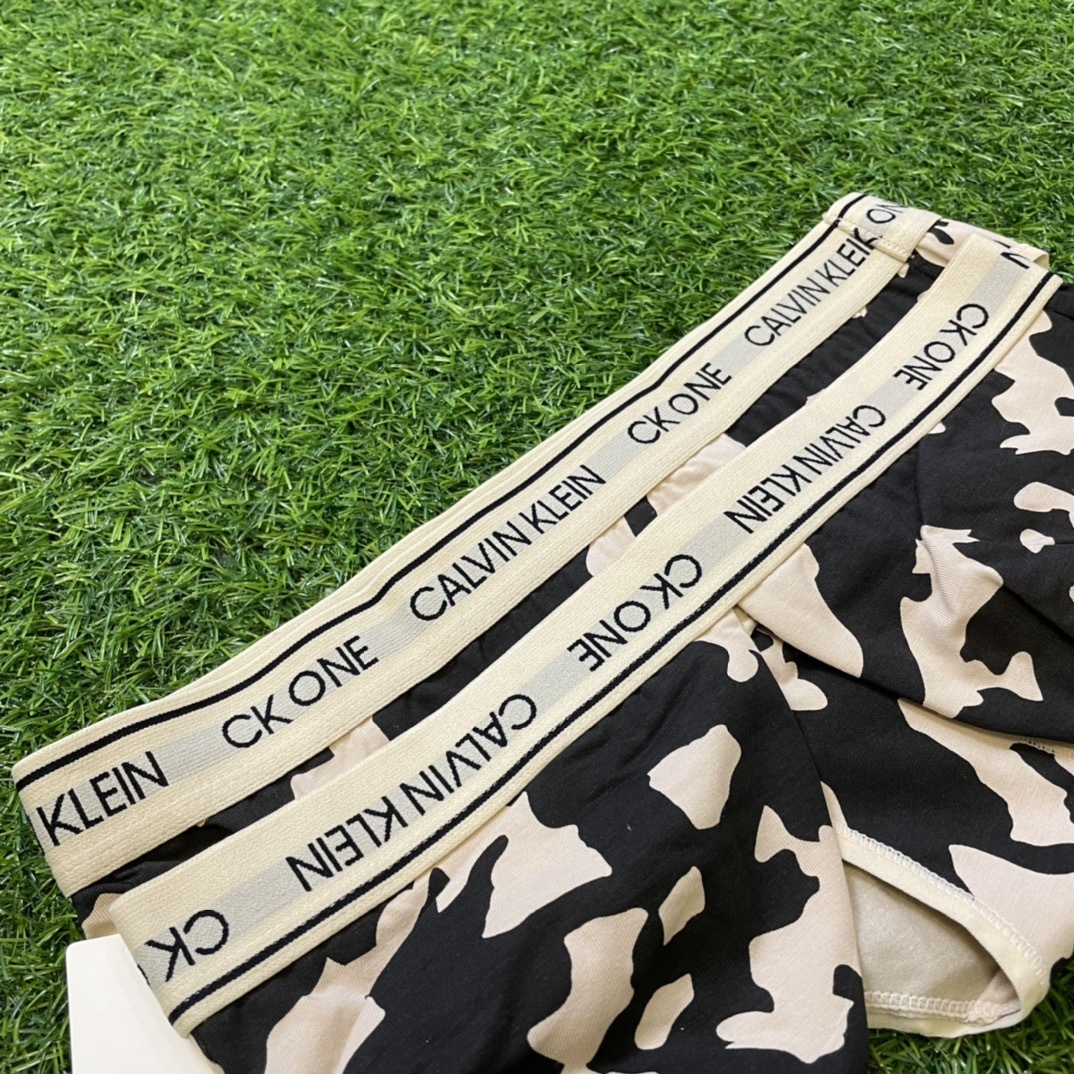 33$ Calvin Klein CK ONE size S-L 716450 BF70 gallery