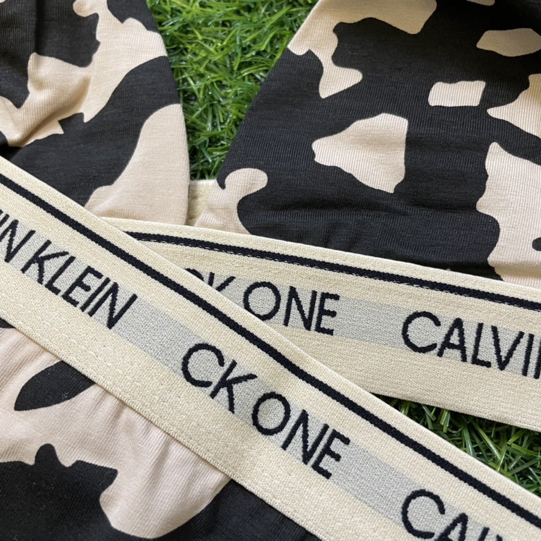 33$ Calvin Klein CK ONE size S-L 716450 BF70 gallery