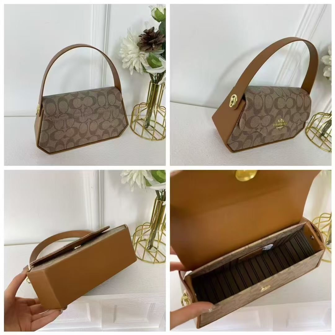 33$ Coach Shoulder bag size 23x13x7cm 014020 BYA429 gallery