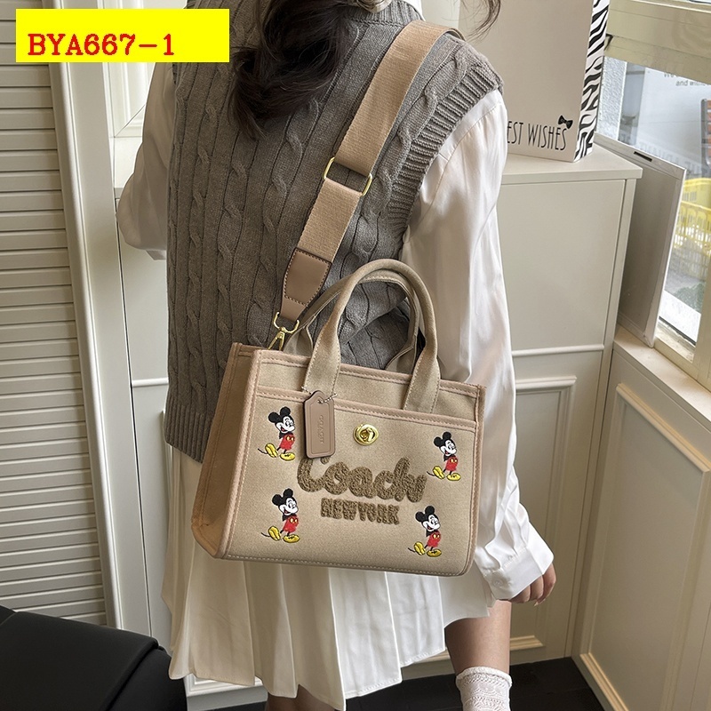 33$ Coach Shoulder bag size 27x20x12cm 4968 BYA667 gallery