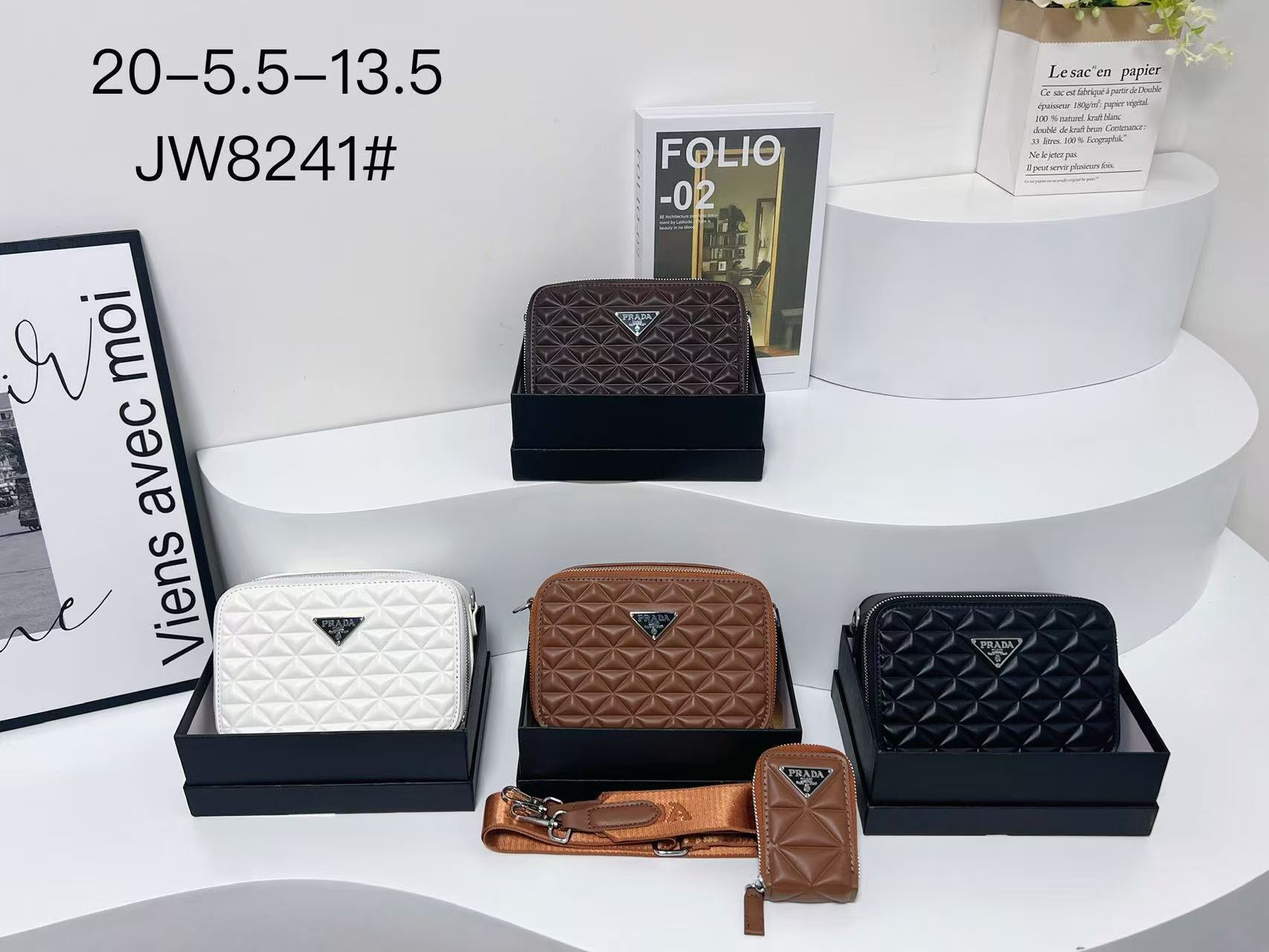 33$ Prada Shoulder bag size 20x5x13cm 916084 BYA375 gallery