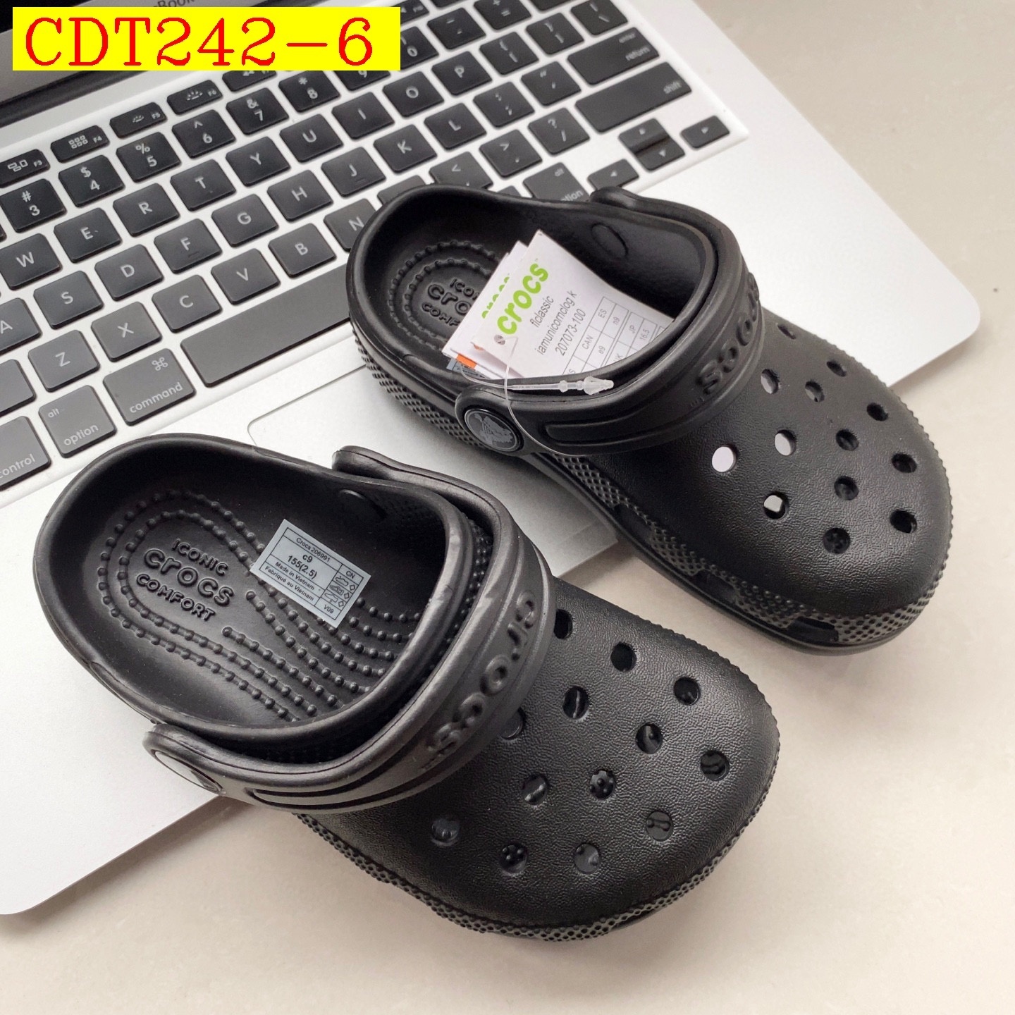 33$ crocs for kids size 23-35 111530 CDT242 gallery