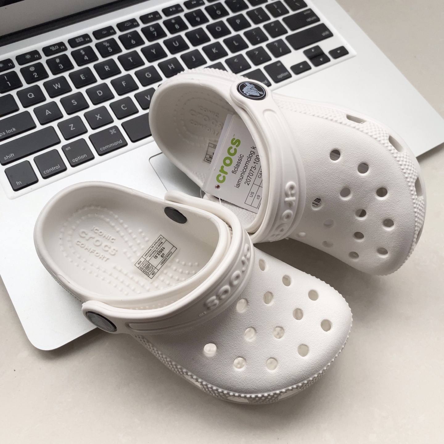 33$ crocs for kids size 23-35 111530 CDT242 gallery