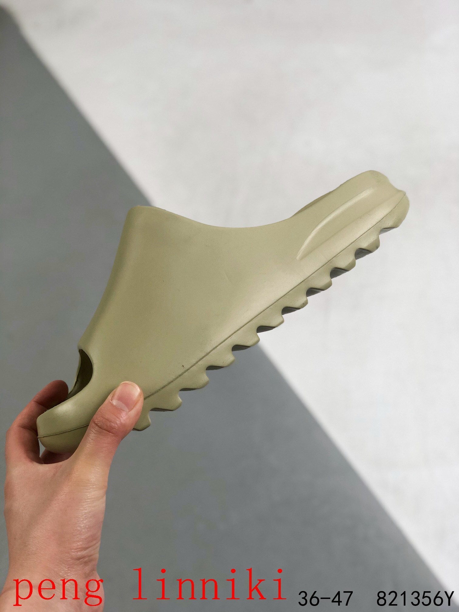 33$ dh Kanye West x Adidas Yeezy Slide size 35-45 91534022097 Z8R843 gallery