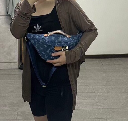 33$ new_dh LV Denim bag size 35x15 cm 91632823117 DX66 gallery