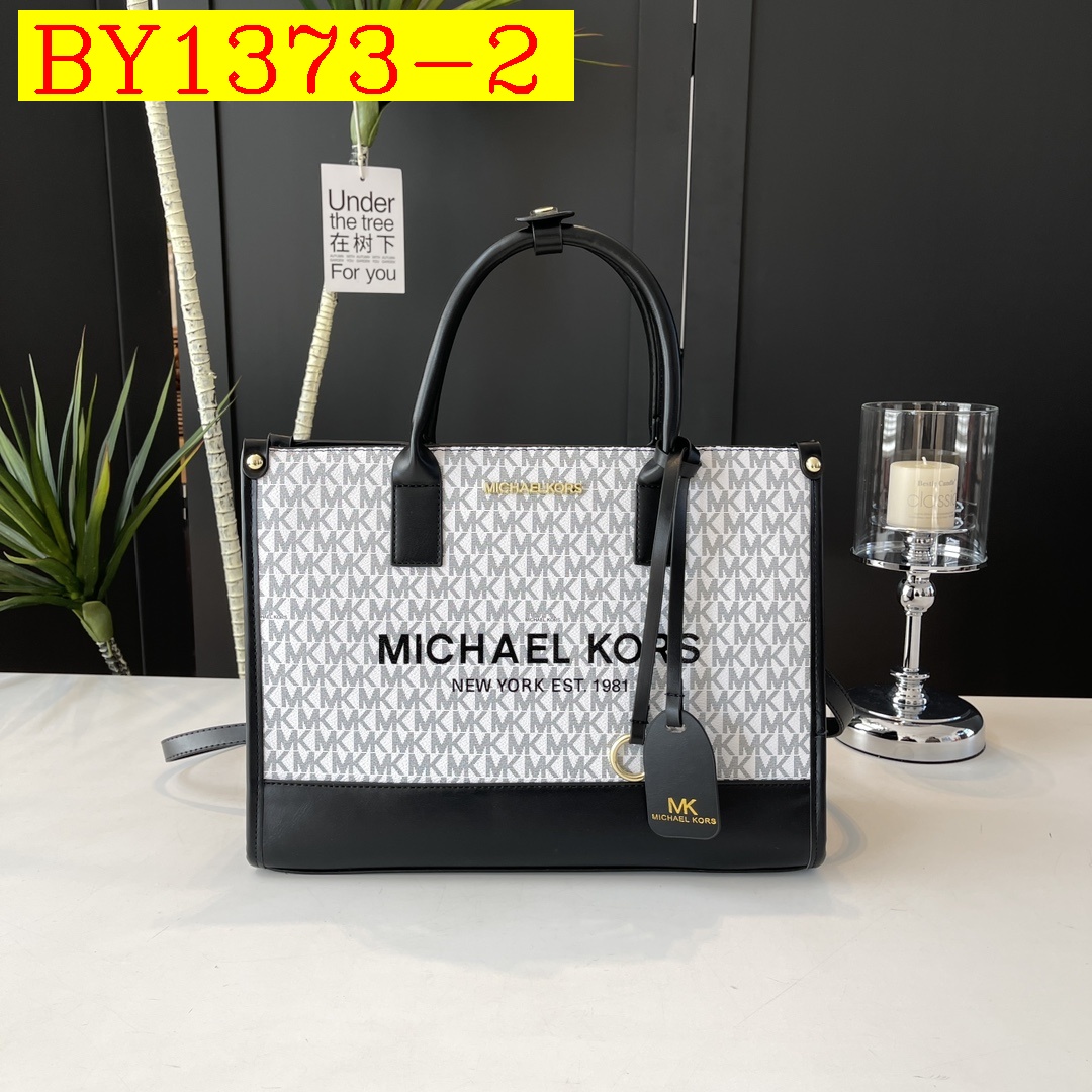 33$ new_dh MK 6610 Shoulder bag SIZE 34X26X13 CM 31512023113 BY1373 gallery