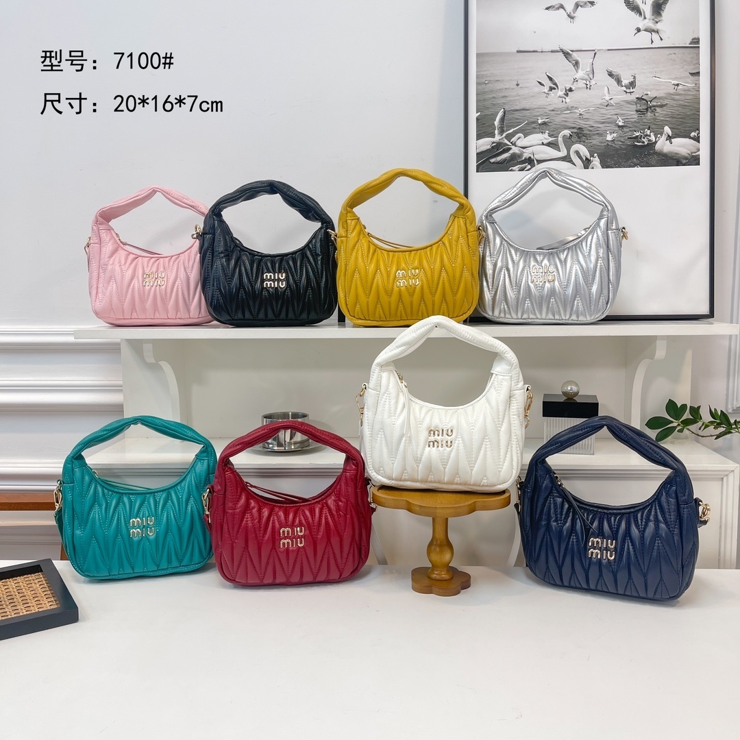 33$ new_dh miumiu 7100 SIZE 20X16X7 CM 71435623116 BY405 gallery