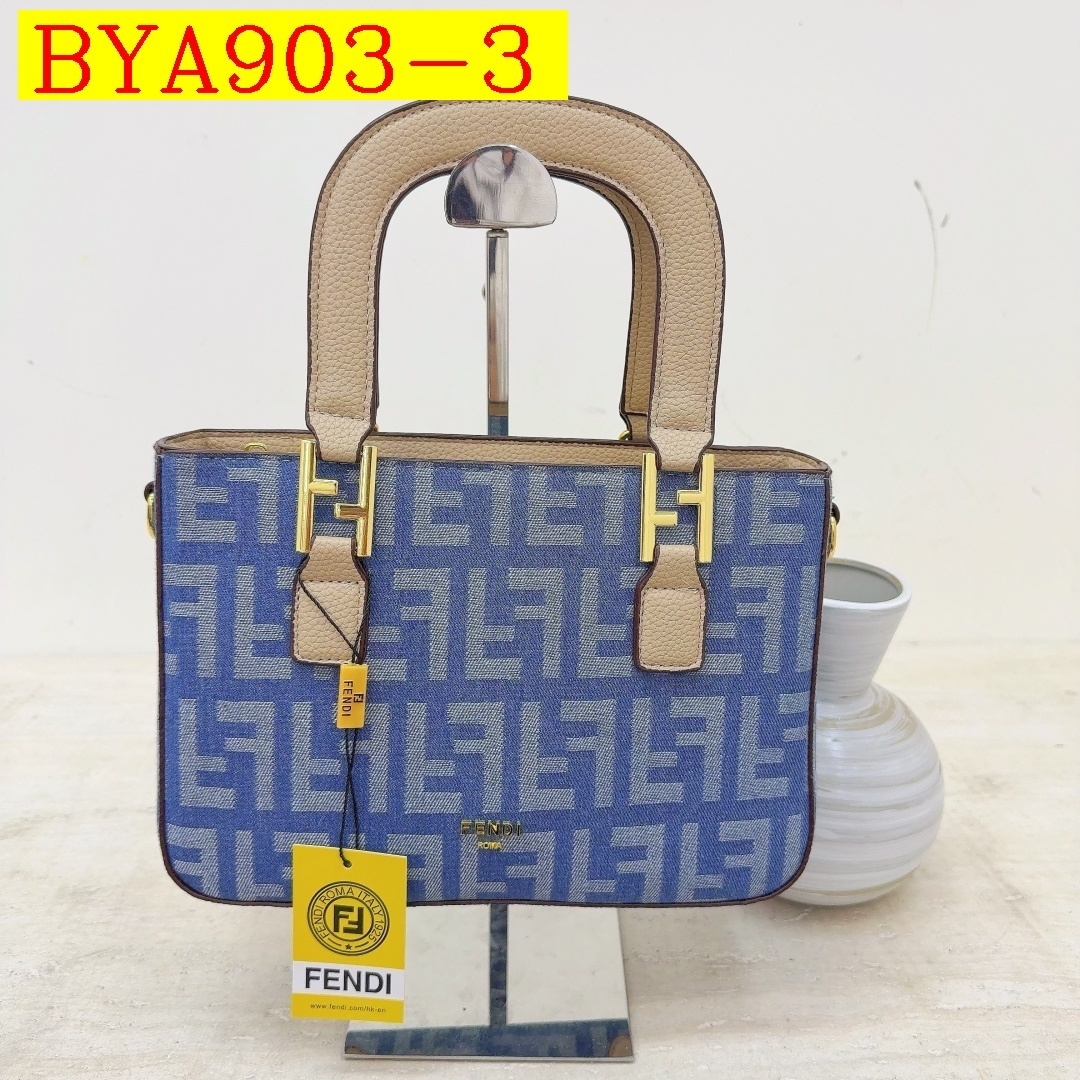 34$ Fendi handbag size 27x10x20cm 716058 BYA903 gallery