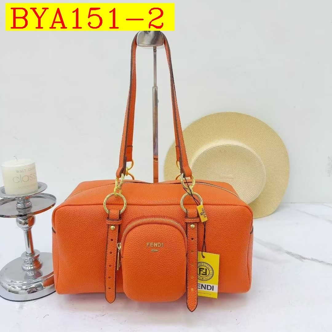 34$ Fendi handbag size 33x15x18cm 719152 BYA151 gallery