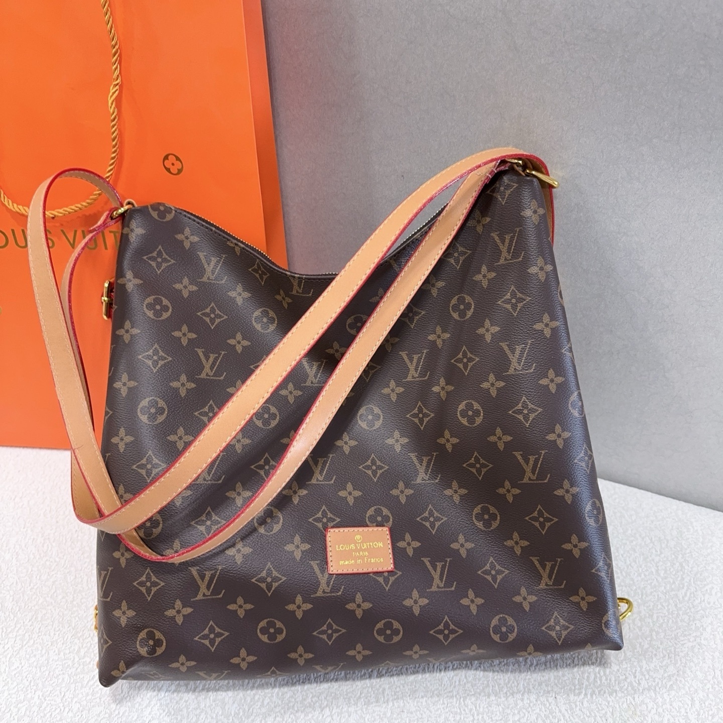 34$ LV handbag size 37x35x10cm 915018 BYA943 gallery