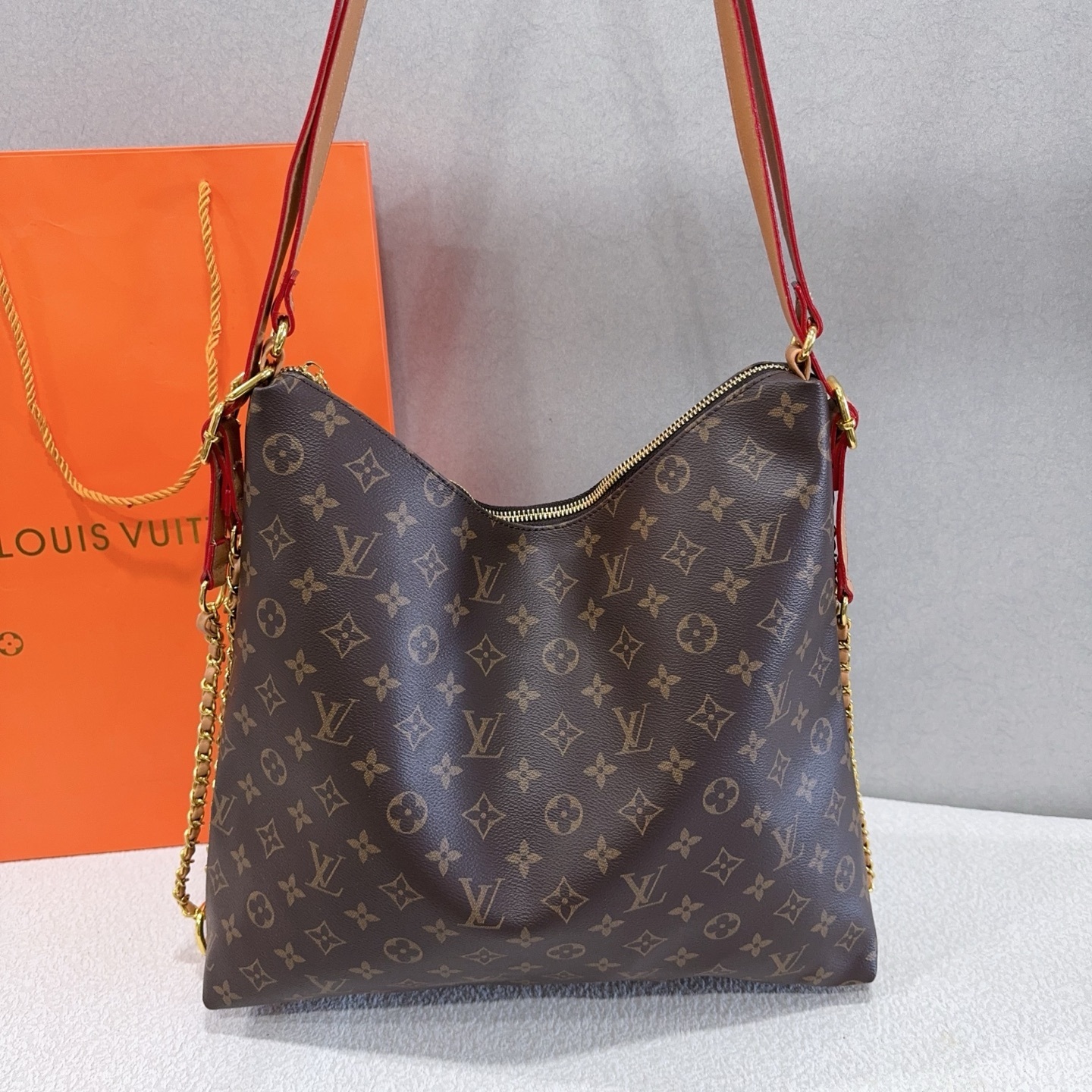 34$ LV handbag size 37x35x10cm 915018 BYA943 gallery
